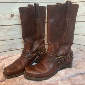 Frye 77250 Harness Boots 12R